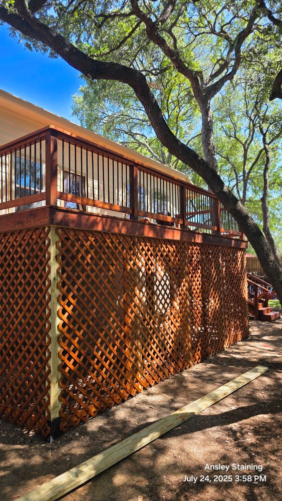 Fence soft wash & staining for Ansley Staining and Exterior Works in New Braunfels, TX