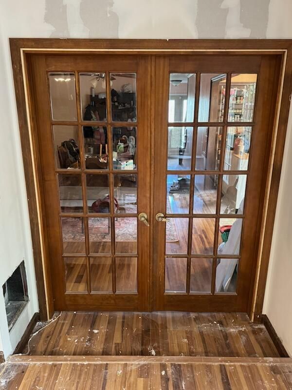 Carbondale Roof Leak repair and Drywall installation for Dead Tree General Contracting in Carbondale, Illinois