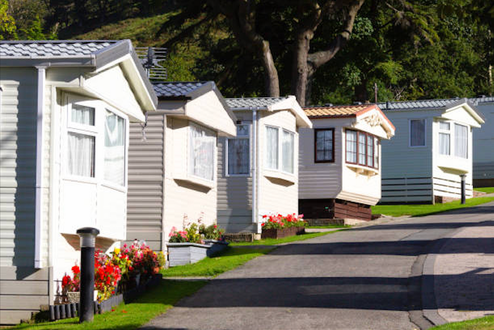 All Photos for USA Mobile Homes in Lansing, MI