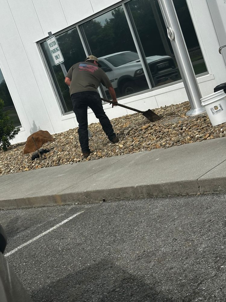 All Photos for Jeremiah's Lawncare in Gatlinburg, TN