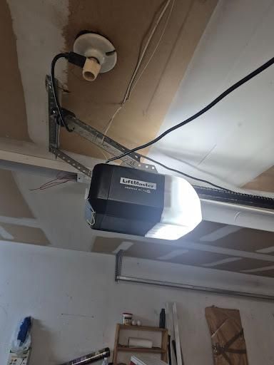 All Photos for Arrowhead Garage Doors in Josephine, TX