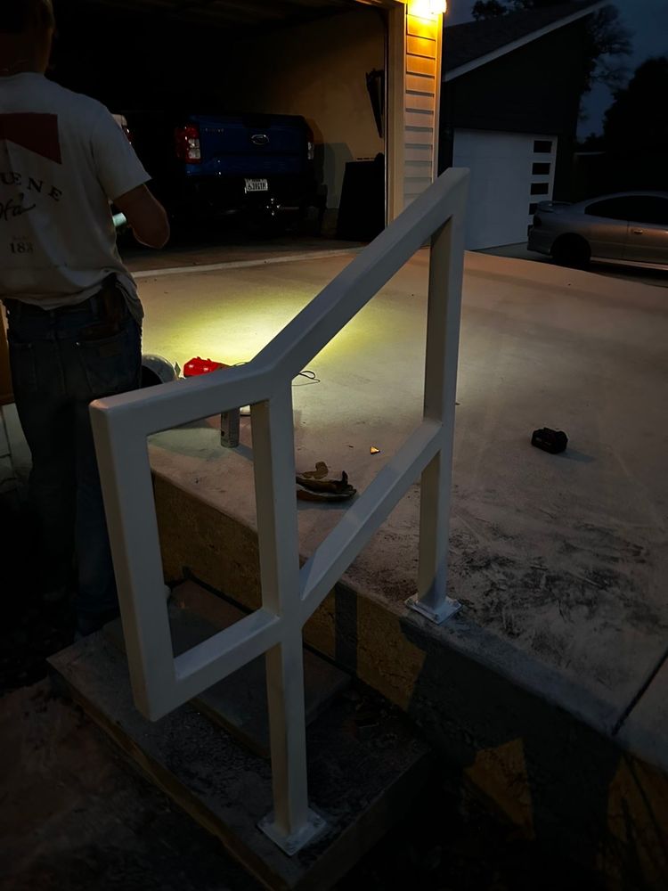 Deck/fence work for Good and Green Landscaping in Canyon Lake, TX