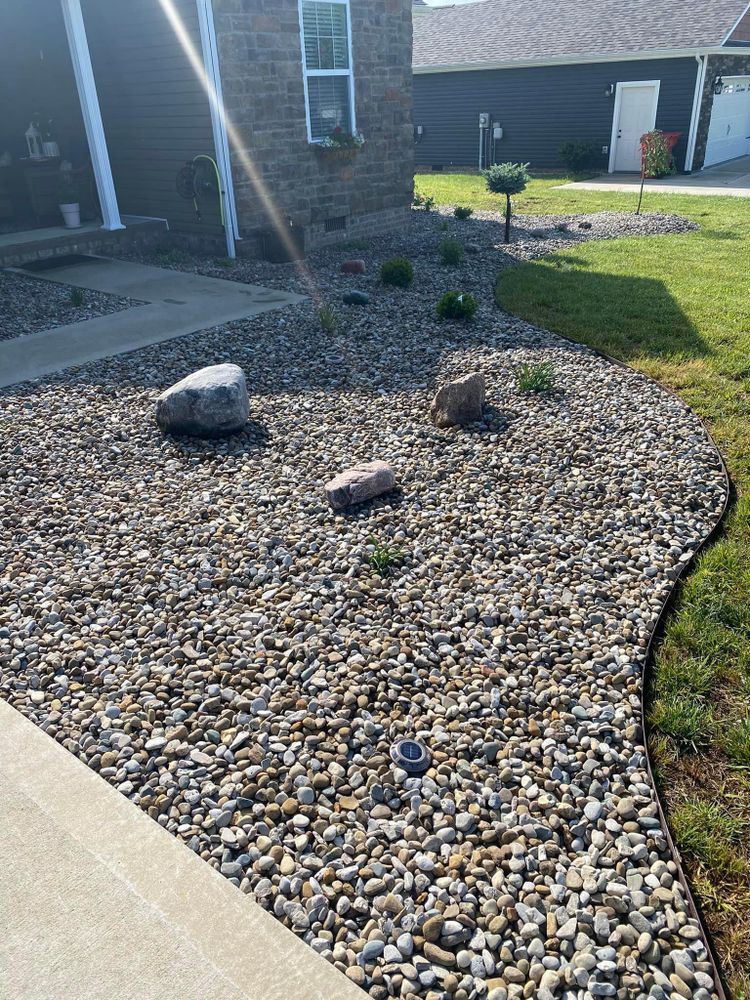 Landscaping for Dust Till Dawn Lawn in London, Kentucky