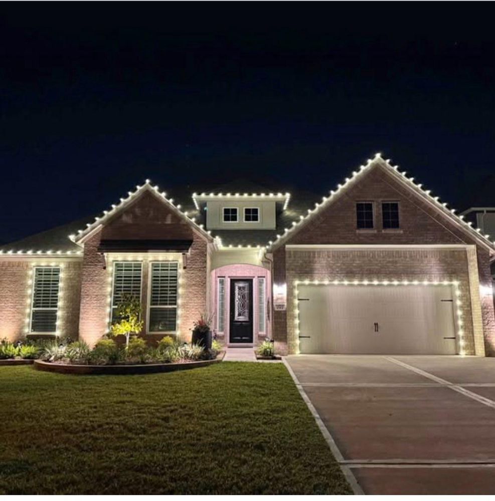 All Photos for Garza Lawncare & Tree Service in Pearland, TX