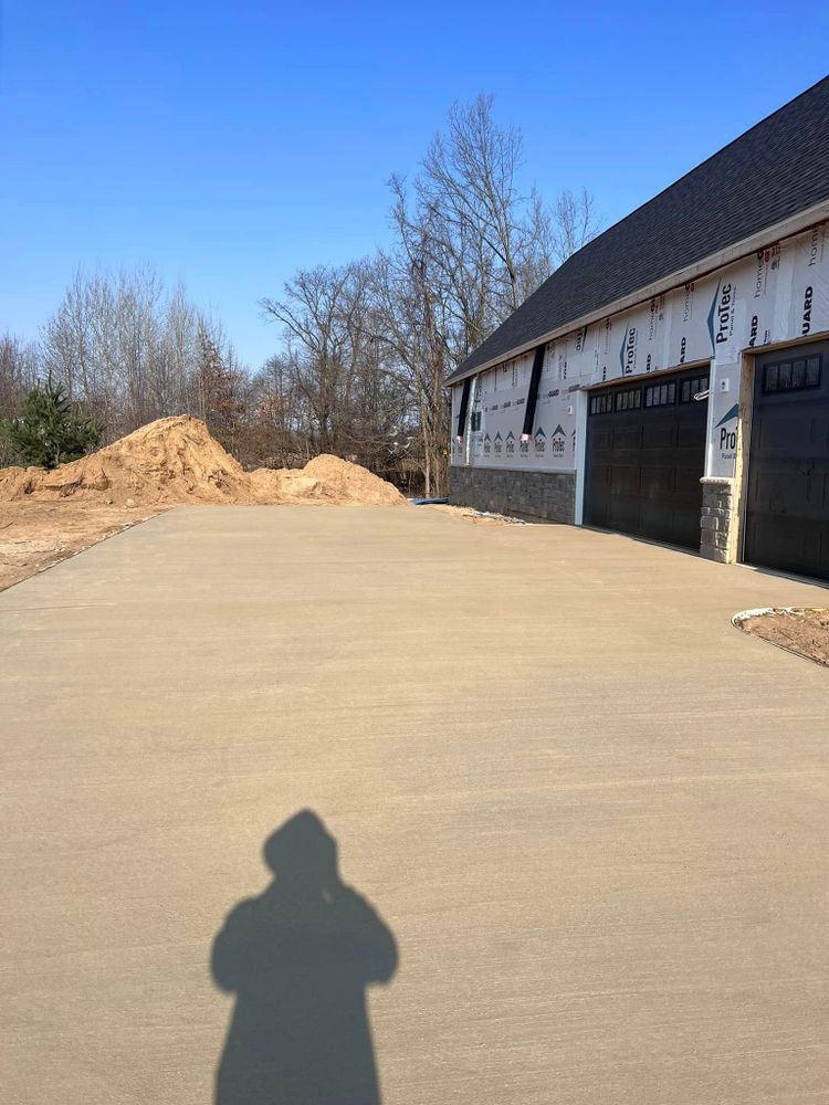 Driveways for Richard Custom Concrete in Bremen, IN