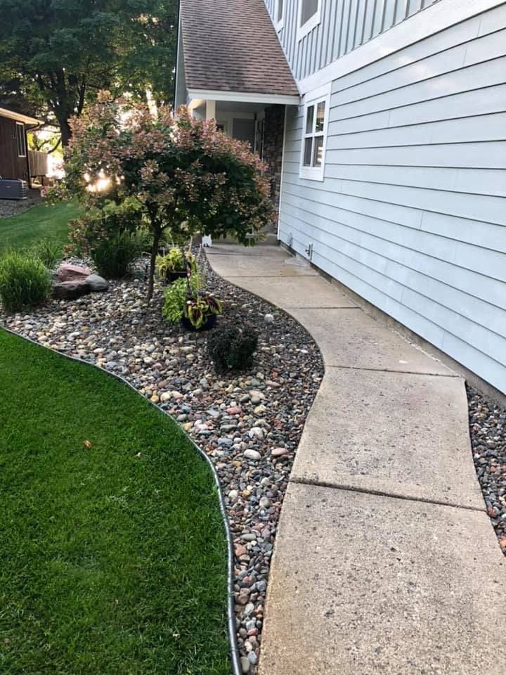 Landscaping for R&R Outdoor Services LLC  in Lino Lakes, MN