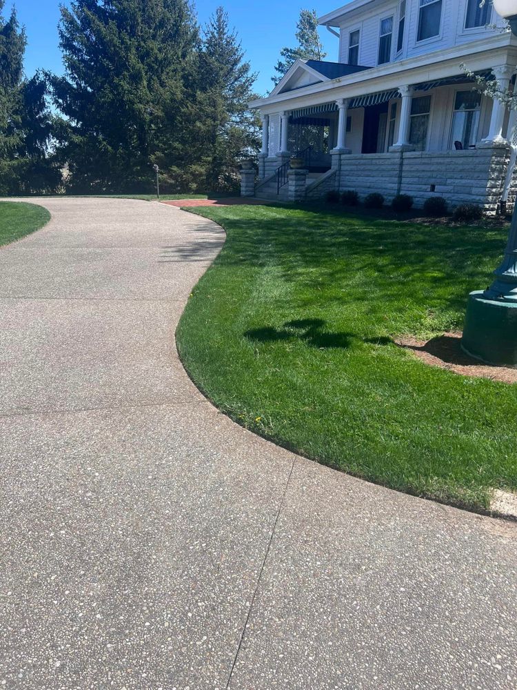 All Photos for Davidson Lawn Care LLC in Greensburg, IN