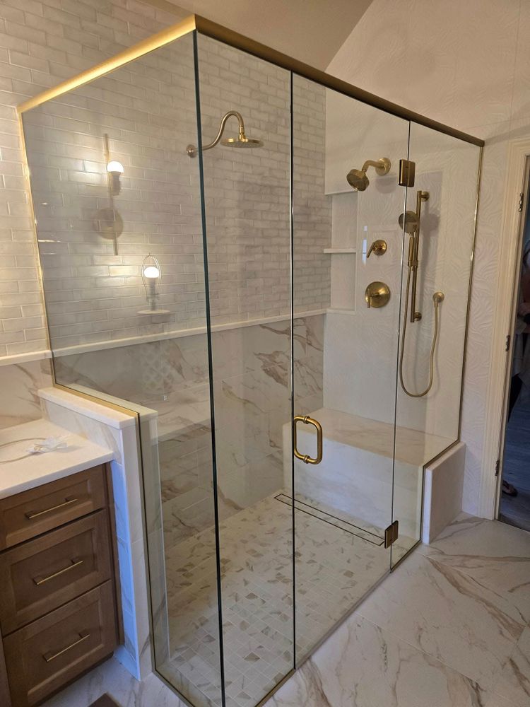 Transform your space with our professional bathroom renovation service, ensuring expert craftsmanship and innovative design tailored to elevate your home’s aesthetic while enhancing functionality and comfort for a superior experience. for T. Owen Henshaw Construction in Chattanooga, TN