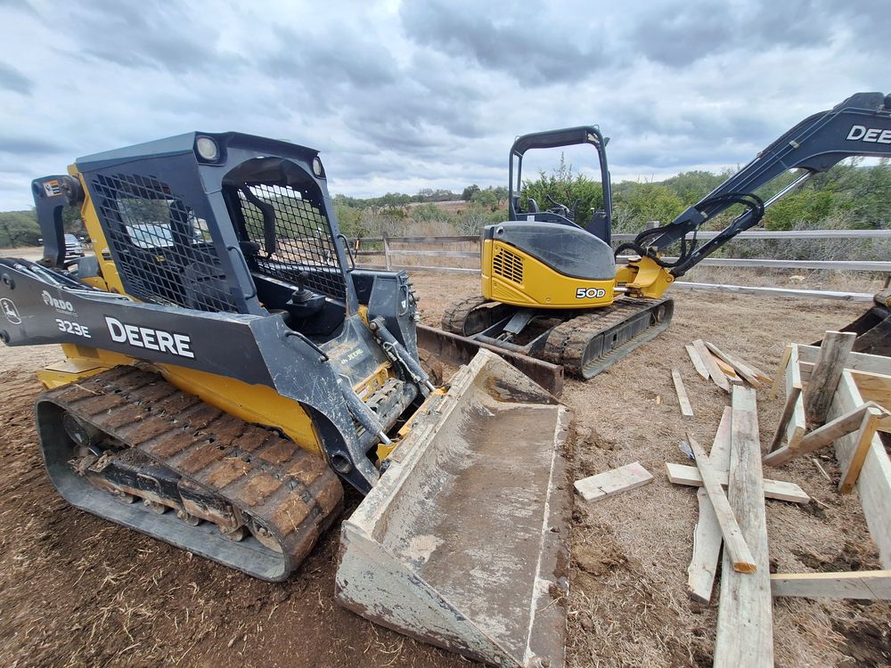 Leo's Concrete Crew team in Elgin, TX - people or person