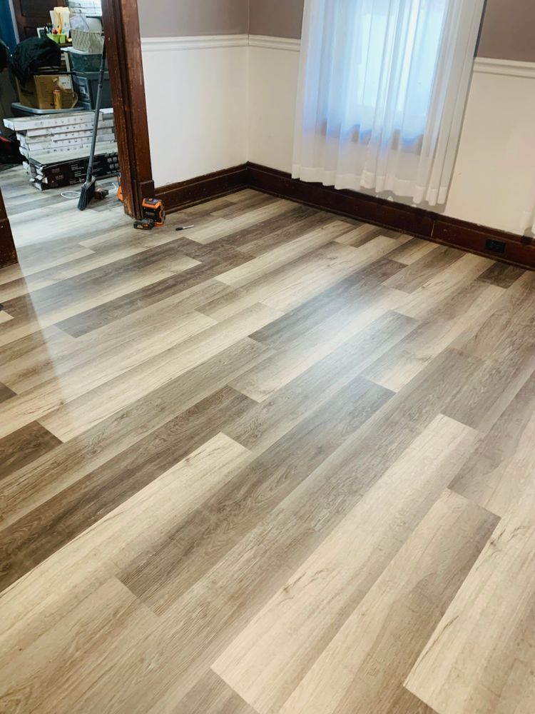 Flooring for Erie Builders & Construction in Sandusky, OH