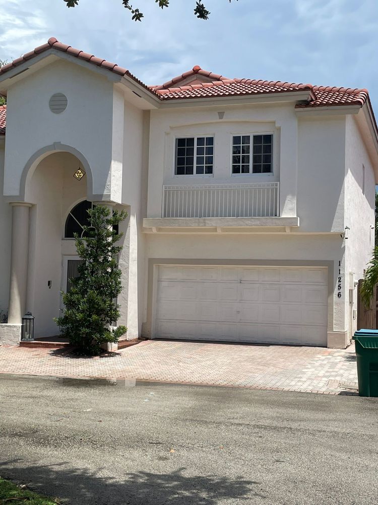 All Photos for AJ's Pressure Cleaning & Painting in Pembroke Pines, FL