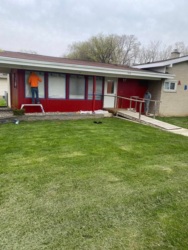 Exterior Painting for Lemos Professional Painting in Waterford Township, MI