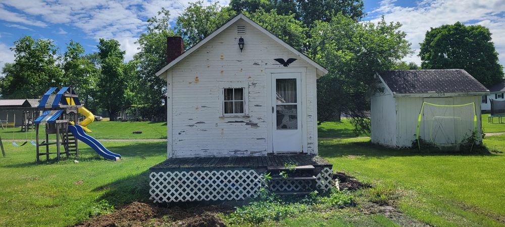 All Photos for Admiring Landscapes in Lancaster, OH