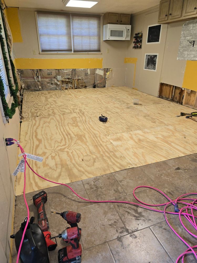 All Photos for T & R Grantham Enterprises in Crestview, FL