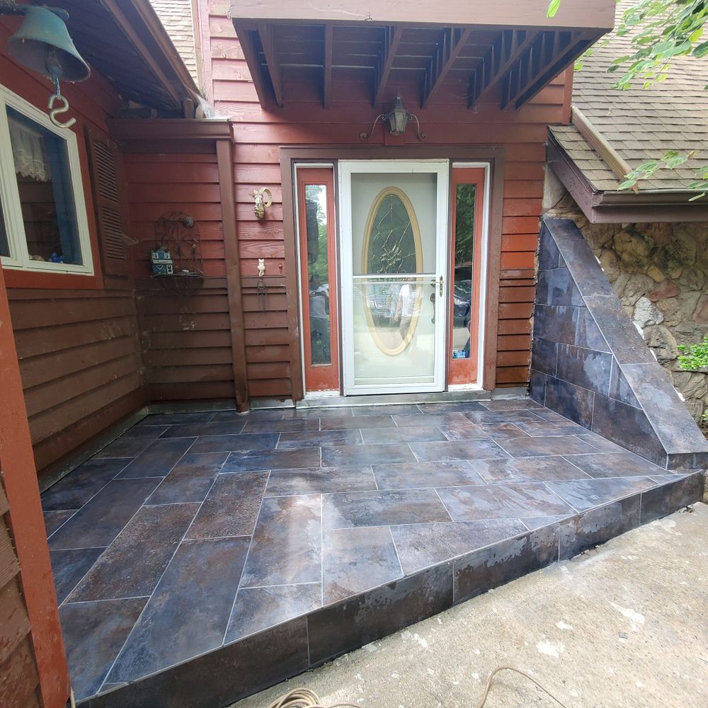 outdoor porcelain tile for Dead Tree General Contracting in Carbondale, Illinois