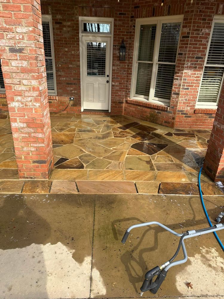 All Photos for Cowboys Lawn Care & Pressure/Soft Washing in Carrollton, Georgia