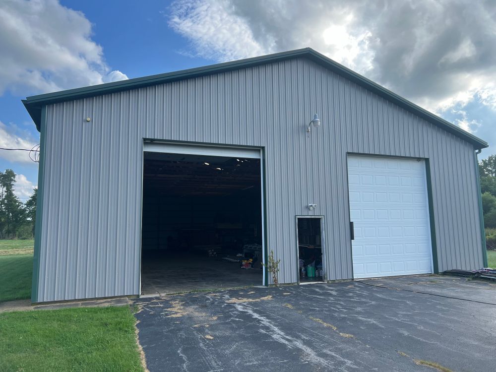 Barn Construction for Walley Construction LLC  in Hubbard, OH