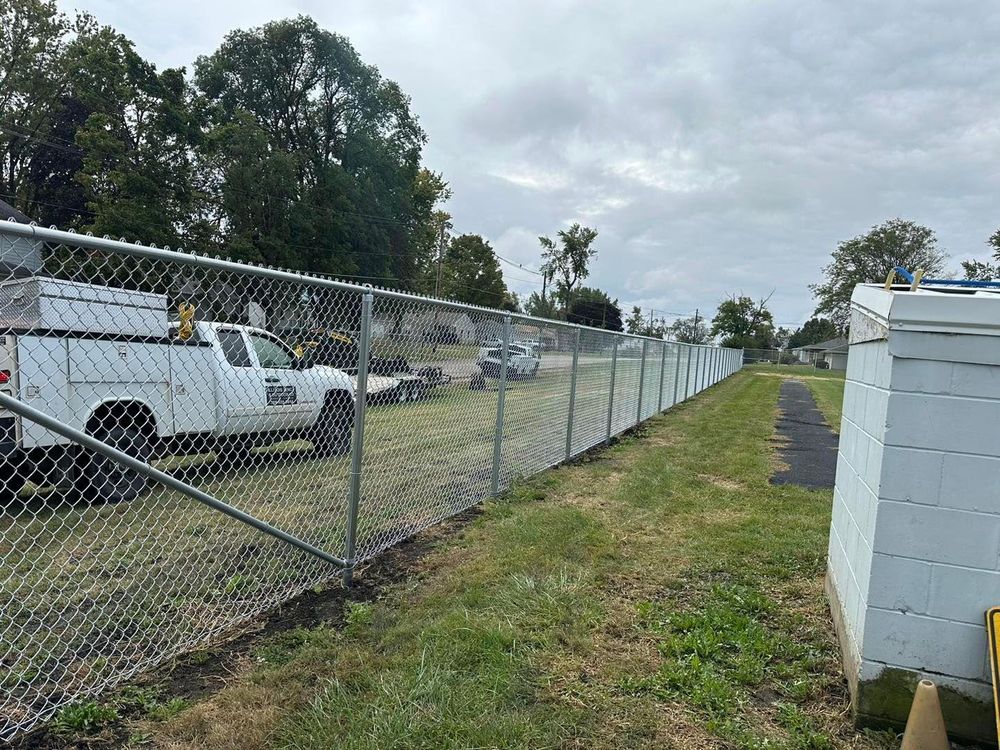 Fence Installation for Illinois Fence & outdoor co. in Kewanee, Illinois