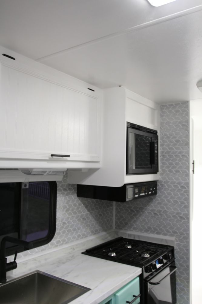 All Photos for Mauka to Makai RV Renovations in Los Angeles, CA