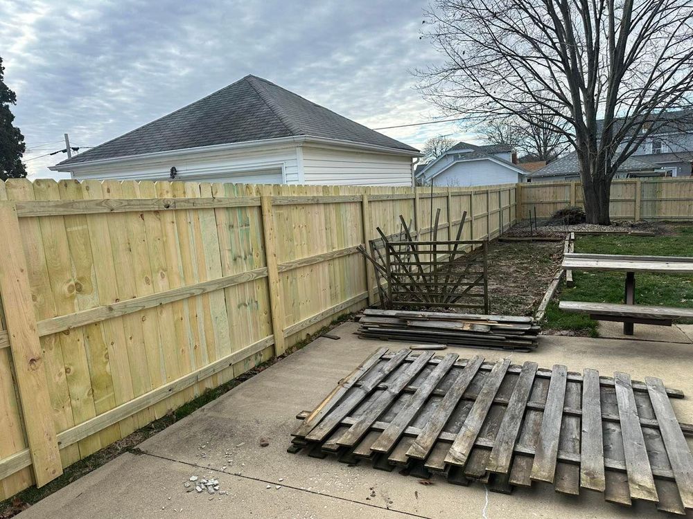 Fence Installation for Illinois Fence & outdoor co. in Kewanee, Illinois