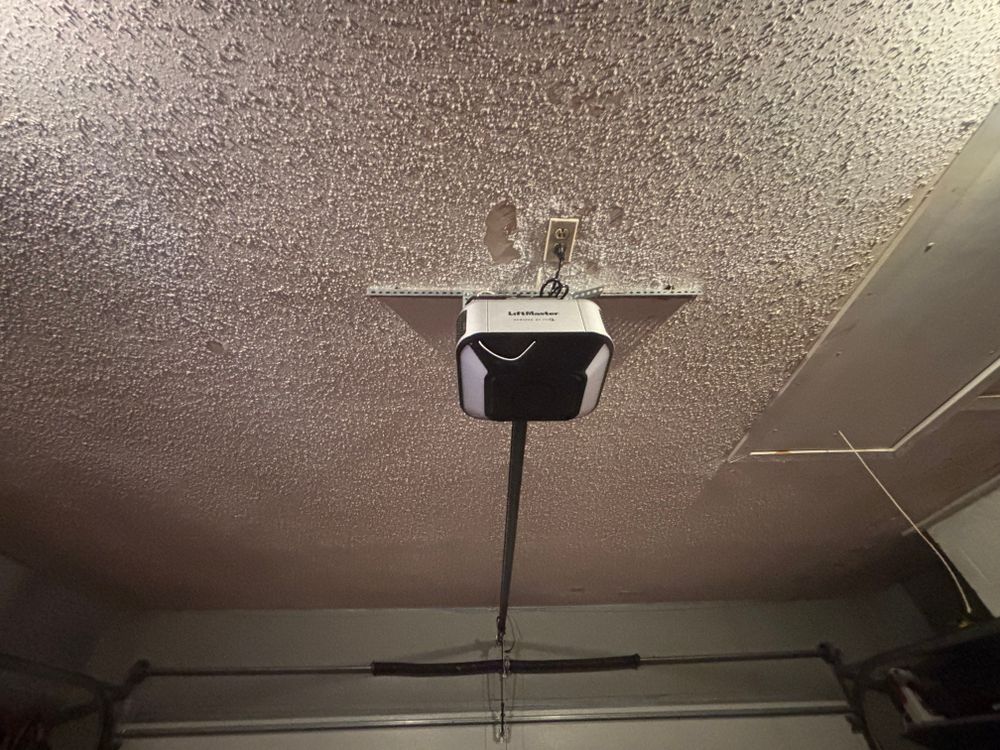 All Photos for Ollies Garage Doors in Ash Grove, MO