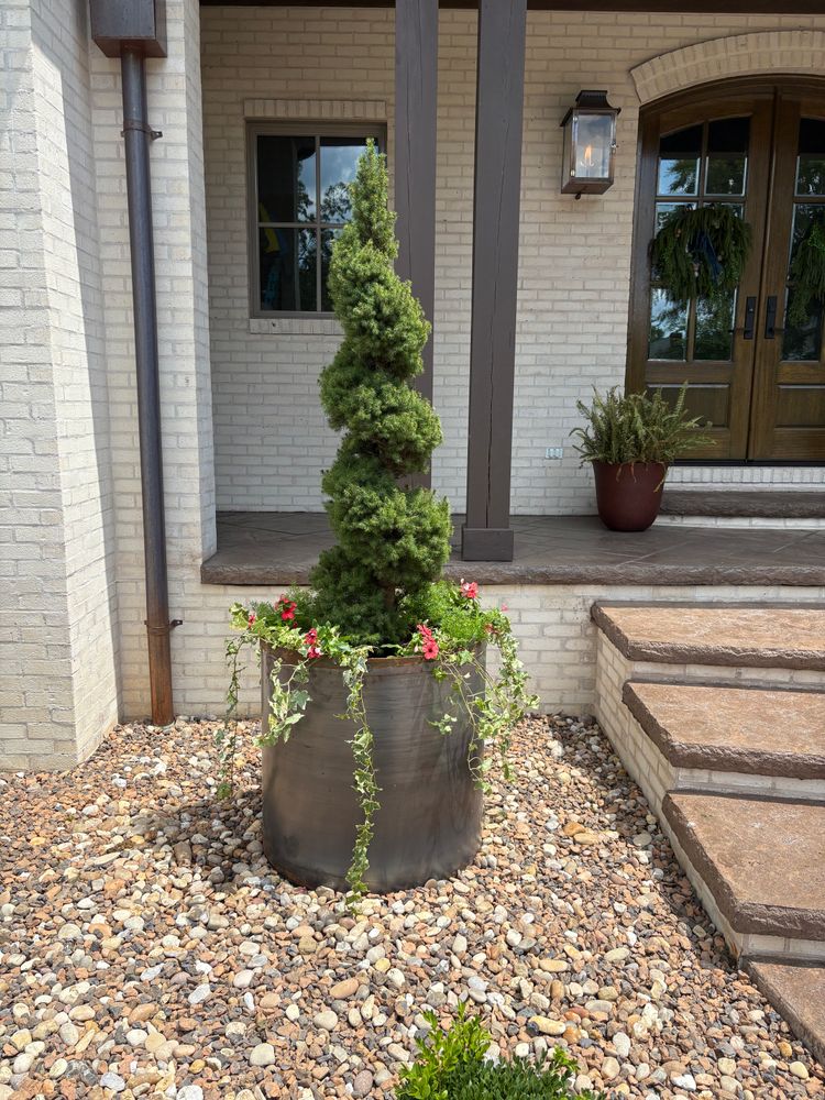 All Photos for Bailey’s Lawn Care & Dirt Service in Murray, KY