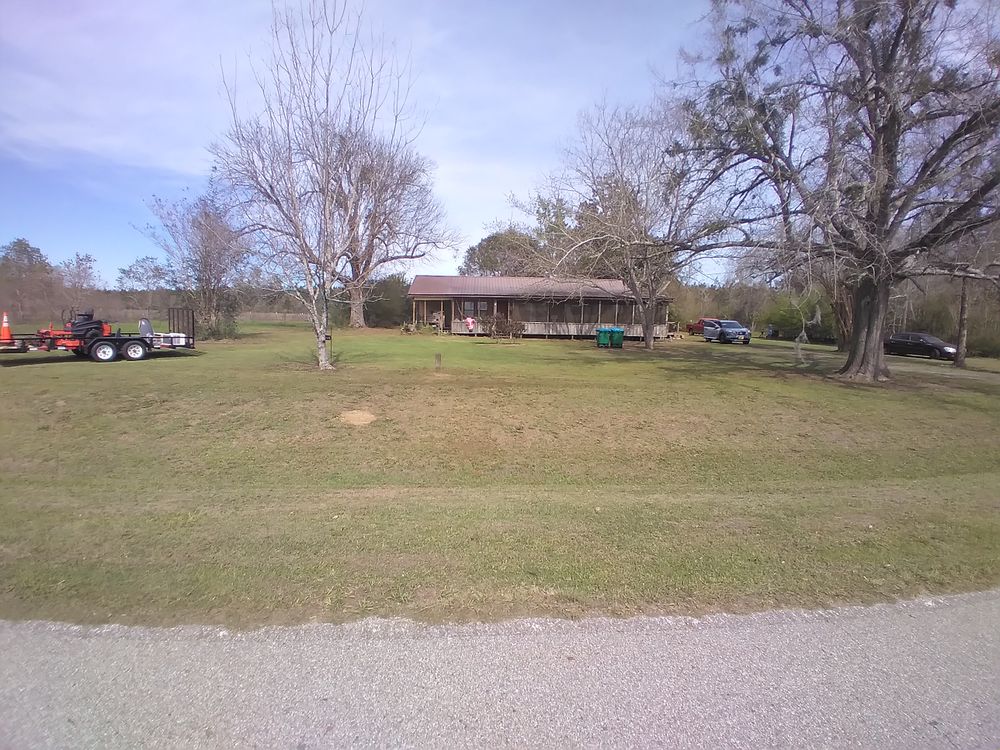 All Photos for Landrum’s Lawn & Tractor Services in Blountstown, FL