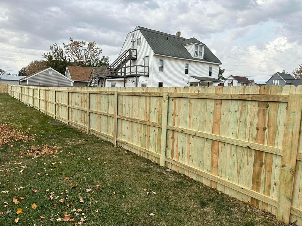 Fence Installation for Illinois Fence & outdoor co. in Kewanee, Illinois