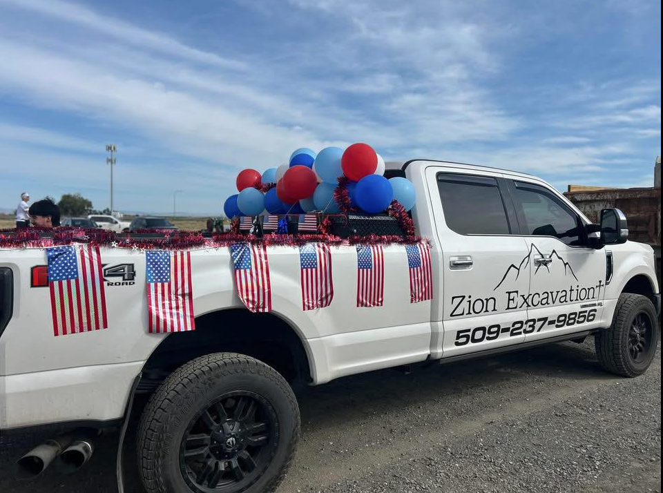 Zion Excavation team in Ephrata, WA - people or person