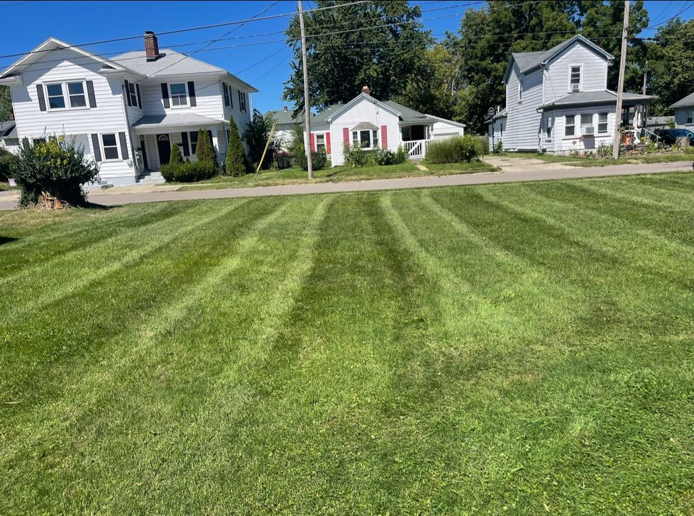 All Photos for Clean Green Lawns LLC in Dayton, OH