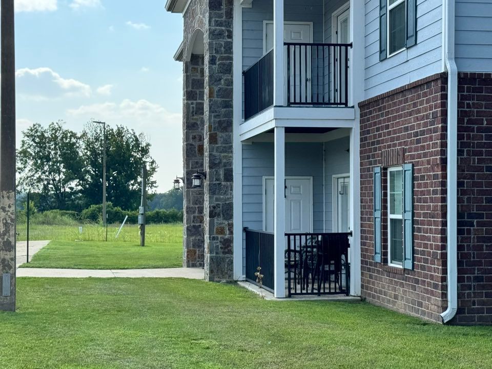 Hardscaping for Apex Lawn & Landscaping INC in Dyersburg, TN