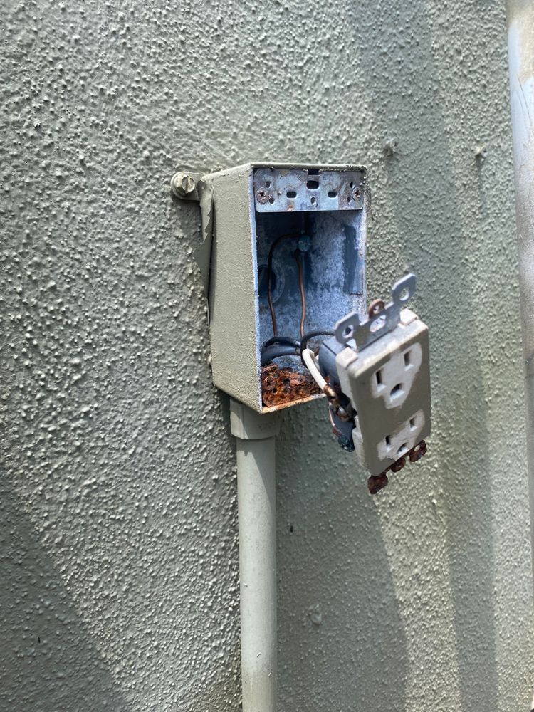 All Photos for Nominal Voltage in Orlando, FL