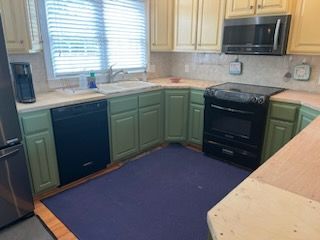 All Photos for Ain't Just Paint Divas in Fort Mill, South Carolina