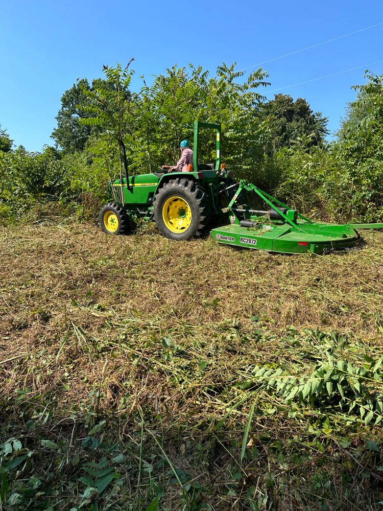 Lawn Service for Kyle's Lawn Care in Kernersville, NC