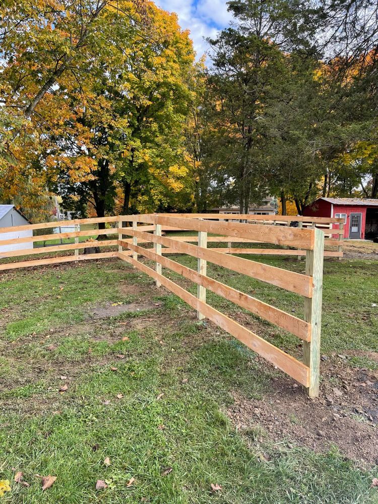 All Photos for Oakwood Fencing  in Hudson, NY 