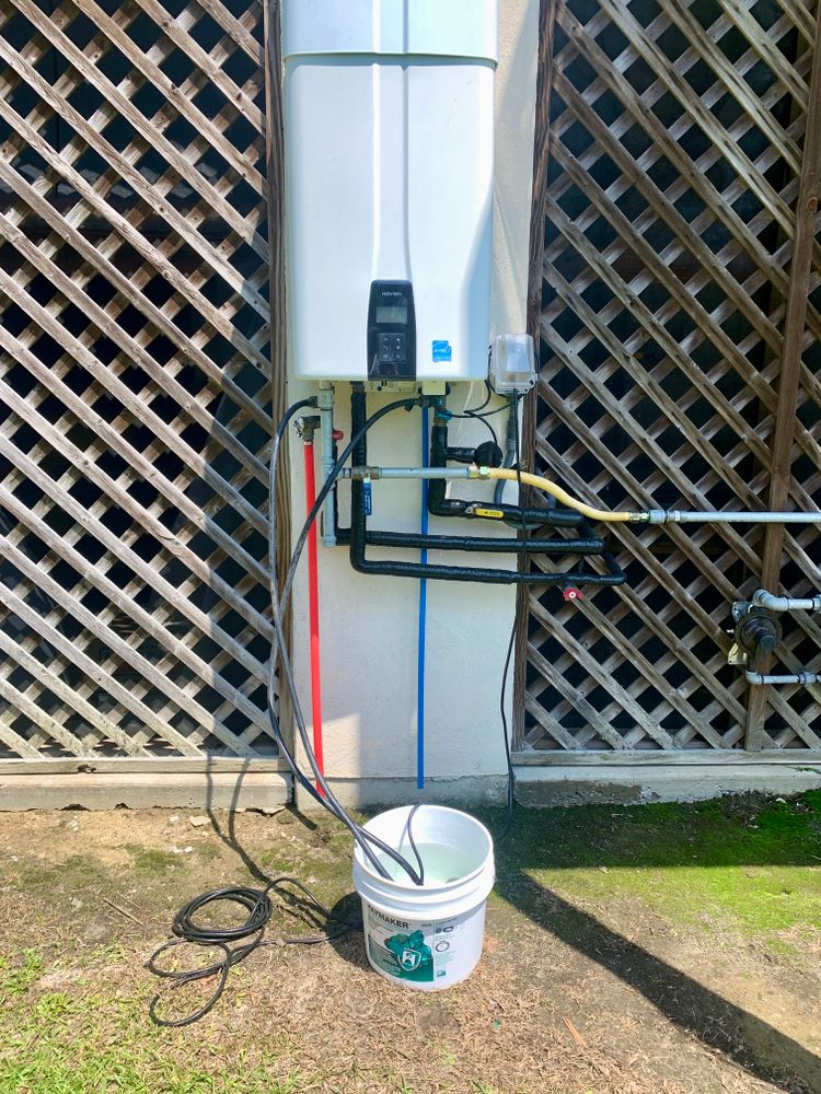 Water Heater Installation and Repairs for Paradise Home Services, Licensed Plumbing Co. in Daniel Island, SC