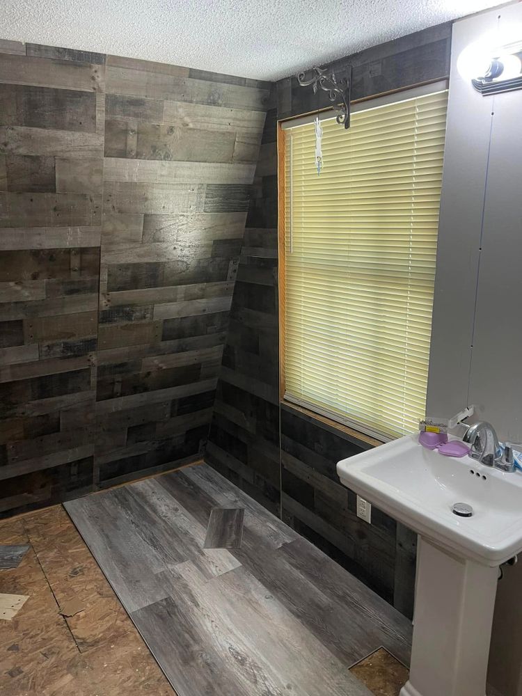 Lawn care and Landscaping for R&M Property Maintenance in Blount County, TN