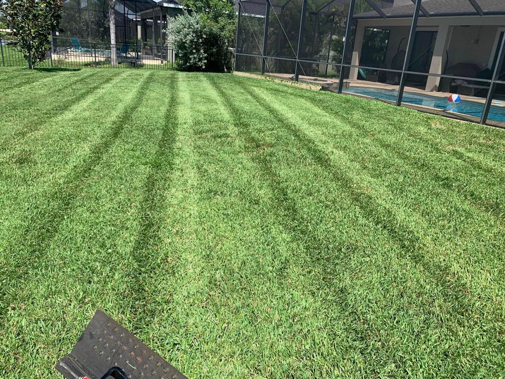 Lawn Care for Tolliver’s landscape LLC in Palm Bay, FL