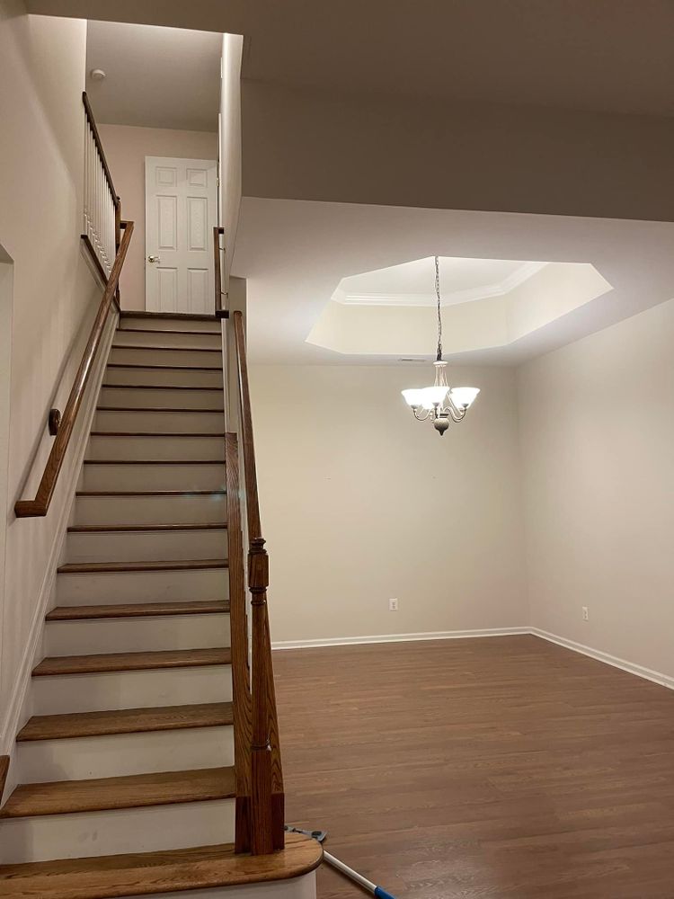 Cleaning for Esthela's Cleaning Service in Hamilton, NJ