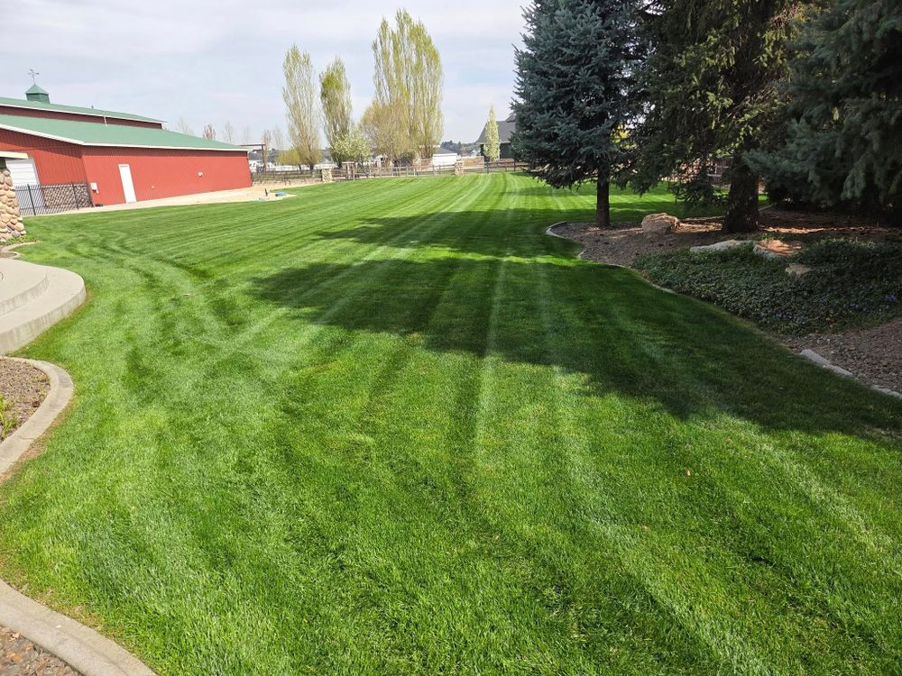Mowing for Silvercut Lawncare in Star, ID