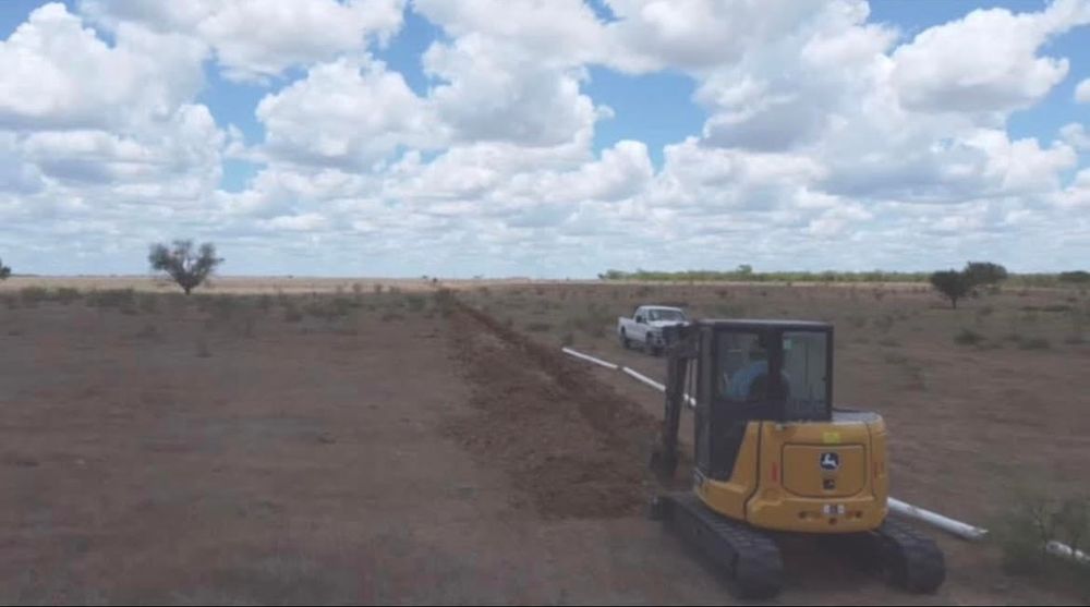 Dirt Work for Williams & Sons Solutions in Floresville, TX