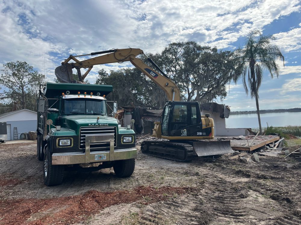 All Photos for South Lake Loader Service in Minneola, FL