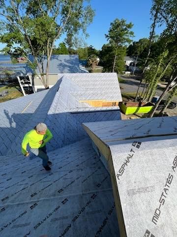 Lopez Roofing team in Columbus County, NC - people or person