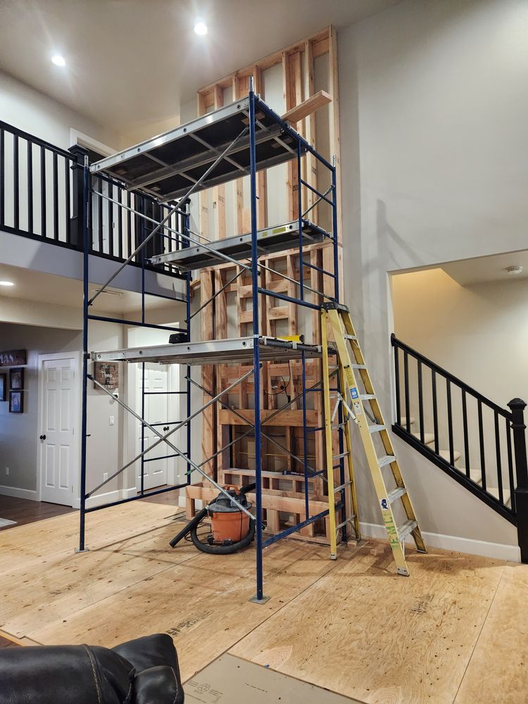 Thomas fireplace for Custom Valley Construction   in Sunnyside, Washington