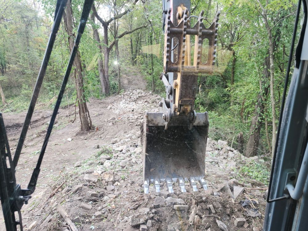 All Photos for BDS Trucking & Excavating in Litchfield, IL