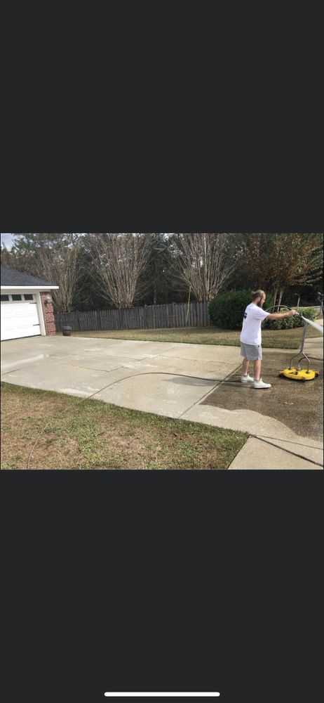 All Photos for All-Star Lawn Care & Soft Washing in Mobile, AL