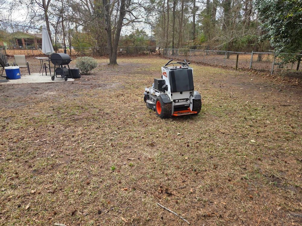 All Photos for Just Mow and Go Lawn Service, LLC in New Bern, NC