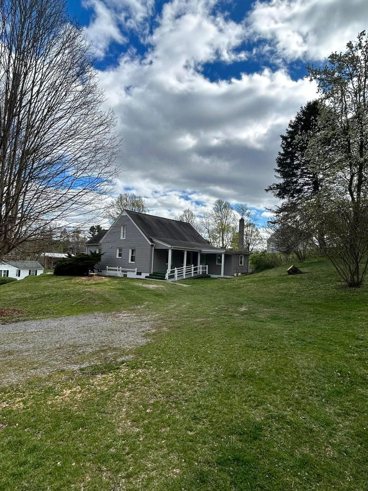 All Photos for NRV Tree Pro, LLC in Narrows, VA