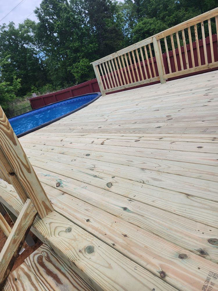 Fences for J&B Decks and Fencing in Goldsboro, NC