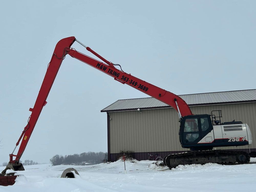 Excavating for M & W Tiling and Excavating in Calamus, IA